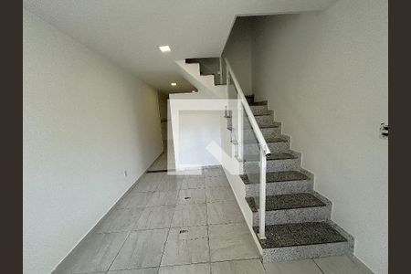 Sala de casa para alugar com 3 quartos, 90m² em Guadalupe, Rio de Janeiro