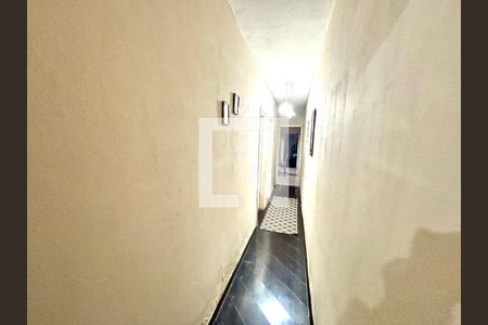Corredor de casa à venda com 3 quartos, 125m² em Cidade Líder, São Paulo