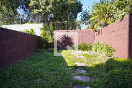 Quintal de casa de condomínio à venda com 3 quartos, 196m² em Tristeza, Porto Alegre