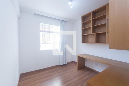 quarto 1 de apartamento à venda com 4 quartos, 175m² em Sion, Belo Horizonte