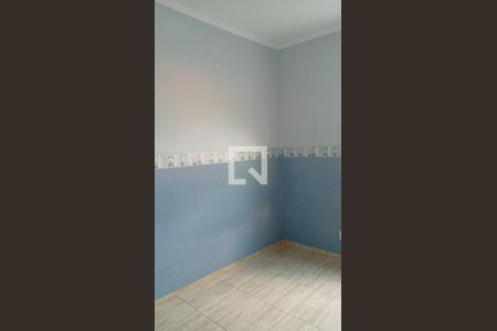 Quarto de casa para alugar com 2 quartos, 55m² em Cabuçu, Nova Iguaçu