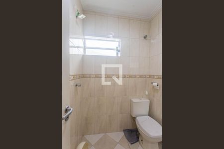 Banheiro da suíte de casa à venda com 3 quartos, 160m² em Centro, Diadema