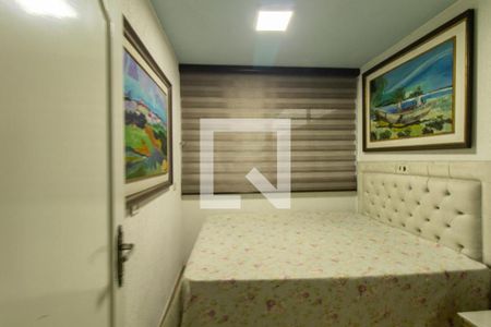 Quarto 1 de casa para alugar com 6 quartos, 700m² em Pinheirinho, Curitiba