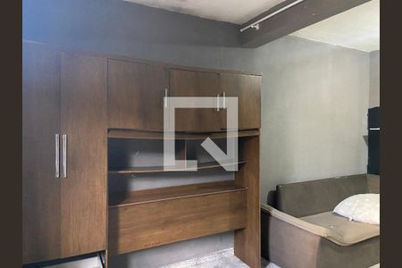 Quarto - Cozinha de casa para alugar com 1 quarto, 55m² em Jardim Munhoz Junior, Osasco