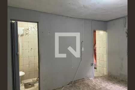Quarto de casa para alugar com 1 quarto, 55m² em Jardim Munhoz Junior, Osasco
