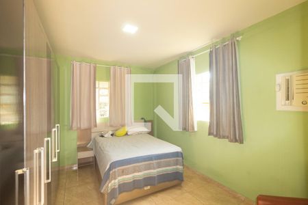 Quarto 1 de casa para alugar com 3 quartos, 135m² em Santíssimo, Rio de Janeiro