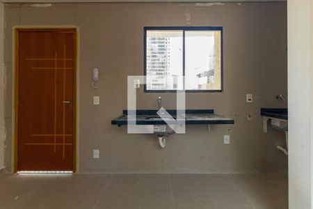 Sala/cozinha de apartamento à venda com 2 quartos, 47m² em Parque Savoy City, São Paulo