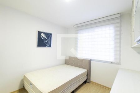 Quarto 1 de casa de condomínio para alugar com 3 quartos, 140m² em Hauer, Curitiba