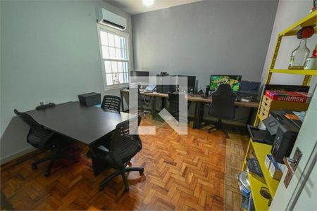 Casa de Condomínio à venda com 5 quartos, 700m² em Ipiranga, São Paulo