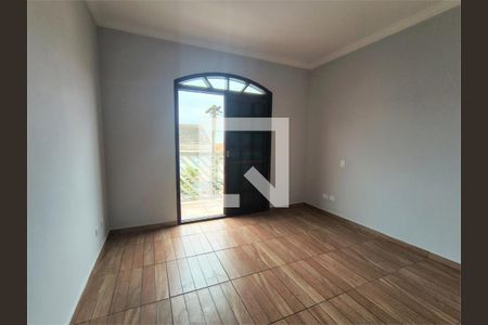 Casa à venda com 3 quartos, 135m² em Jardim D’abril, Osasco
