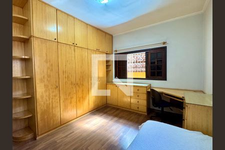 Quarto 1 de casa para alugar com 2 quartos, 220m² em Vila Augusta, Guarulhos
