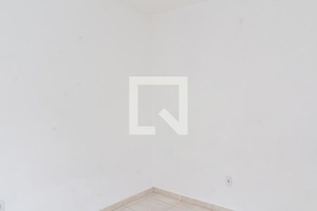 Sala de casa para alugar com 2 quartos, 40m² em Guaratiba, Rio de Janeiro