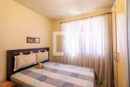 Quarto 1 de casa para alugar com 3 quartos, 852m² em São João, Curitiba