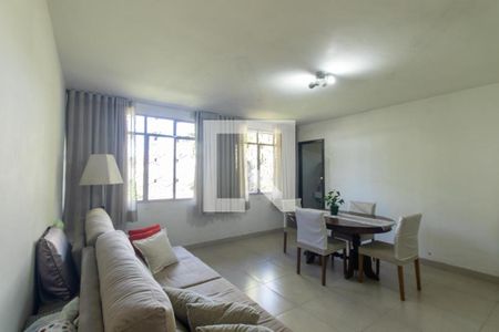 Sala de casa para alugar com 3 quartos, 852m² em São João, Curitiba