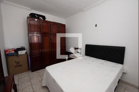quarto 1 de casa para alugar com 2 quartos, 80m² em Darcy Vargas, Belo Horizonte