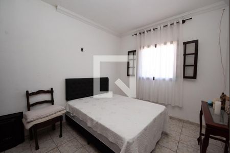 quarto 1 de casa para alugar com 2 quartos, 80m² em Darcy Vargas, Belo Horizonte