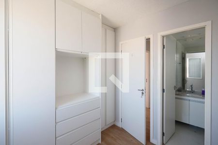 Suíte  de apartamento para alugar com 3 quartos, 53m² em Vila Medeiros, São Paulo
