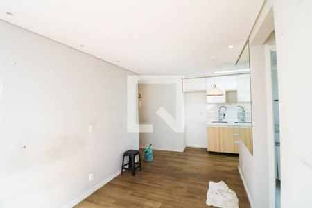 Sala / Cozinha de apartamento para alugar com 2 quartos, 41m² em Jardim Germania, São Paulo
