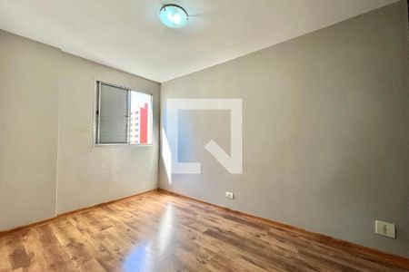 Quarto 2 de apartamento para alugar com 2 quartos, 51m² em Jardim Oriental, São Paulo