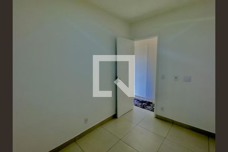 Quarto 1 de apartamento para alugar com 2 quartos, 43m² em Bonsucesso, Guarulhos