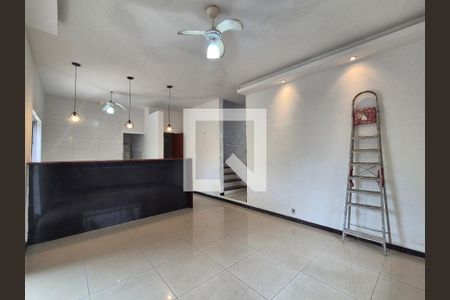 Casa de Condomínio para alugar com 3 quartos, 102m² em Barra de Guaratiba, Rio de Janeiro
