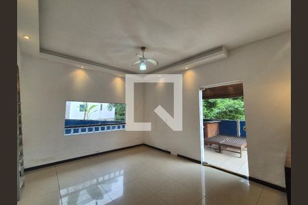 Casa de Condomínio para alugar com 3 quartos, 102m² em Barra de Guaratiba, Rio de Janeiro
