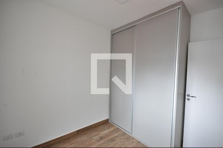Quarto 1 de apartamento para alugar com 2 quartos, 35m² em Vila Mazzei, São Paulo