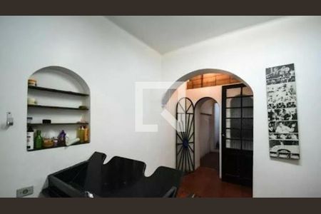Casa à venda com 2 quartos, 190m² em Vila Madalena, São Paulo