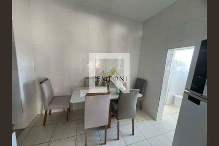 Casa à venda com 5 quartos, 207m² em Renascença, Belo Horizonte