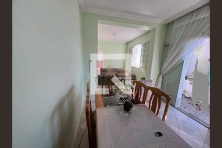 Casa à venda com 5 quartos, 207m² em Renascença, Belo Horizonte