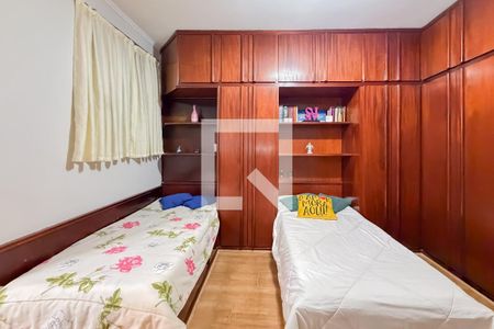 Quarto 1 de casa para alugar com 4 quartos, 300m² em Vila Dom Pedro I, São Paulo