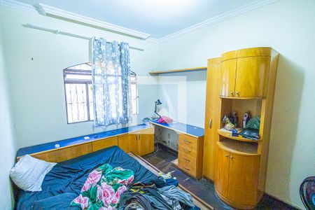 Quarto 1 de casa para alugar com 3 quartos, 360m² em Santa Terezinha, Belo Horizonte