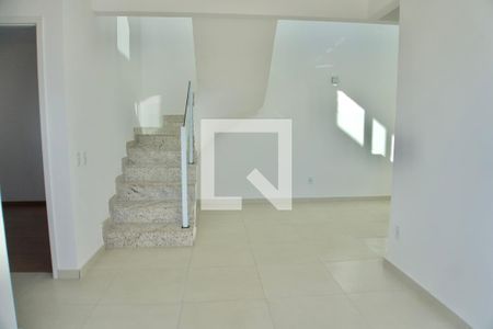 Sala de apartamento para alugar com 2 quartos, 120m² em Nova Suíça, Belo Horizonte