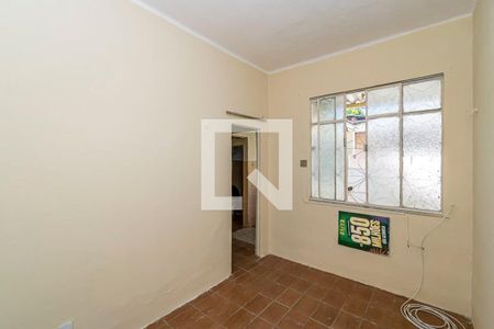 Quarto de casa para alugar com 1 quarto, 55m² em Penha Circular, Rio de Janeiro