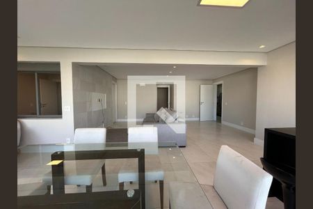 Apartamento à venda com 3 quartos, 137m² em Chácara Santo Antônio, São Paulo