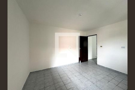 Casa para alugar com 1 quarto, 64m² em Vila Zat, São Paulo