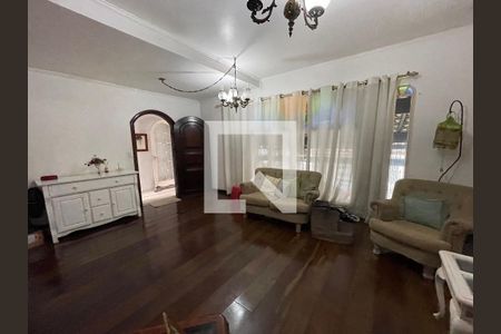 Sala de casa à venda com 3 quartos, 187m² em Vila Lageado, São Paulo