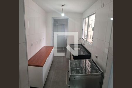 Casa à venda com 4 quartos, 321m² em Vila Alzira, Santo André