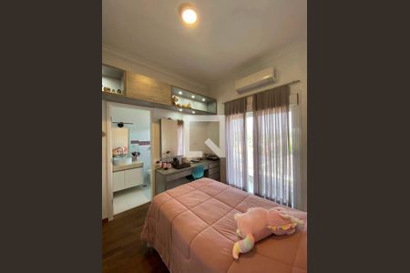 Casa à venda com 4 quartos, 270m² em Parque Sinai, Santana de Parnaíba