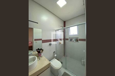 Casa à venda com 4 quartos, 270m² em Parque Sinai, Santana de Parnaíba