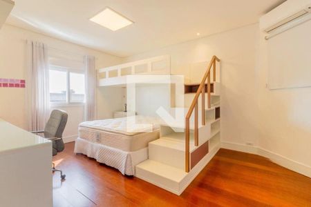 Casa à venda com 4 quartos, 400m² em Jardim Paulista, Barueri