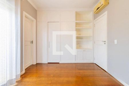 Casa à venda com 4 quartos, 400m² em Jardim Paulista, Barueri