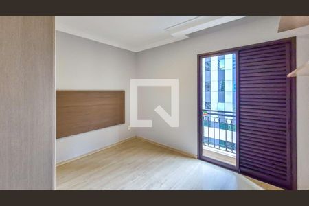 Apartamento à venda com 4 quartos, 177m² em Alphaville Industrial, Barueri