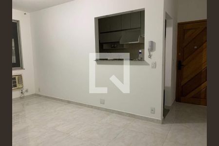 Apartamento para alugar com 2 quartos, 50m² em Centro, Rio de Janeiro