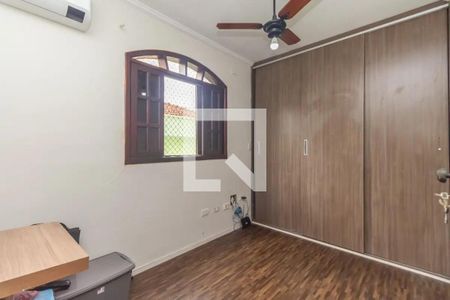 Casa à venda com 3 quartos, 222m² em Parque Anhanguera, São Paulo