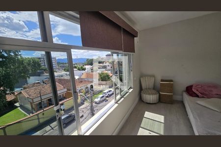 Quarto de apartamento à venda com 2 quartos, 120m² em Vila Valqueire, Rio de Janeiro