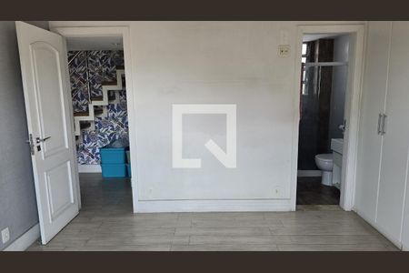 Quarto de apartamento à venda com 2 quartos, 120m² em Vila Valqueire, Rio de Janeiro