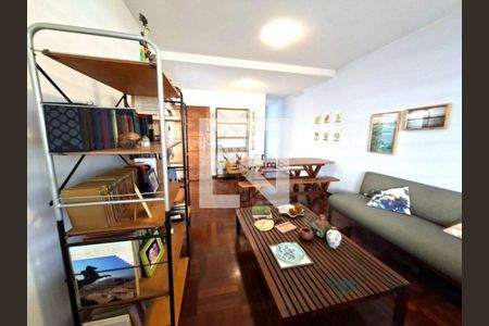Casa à venda com 4 quartos, 145m² em Ferreira, São Paulo