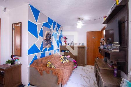 Sala de apartamento para alugar com 1 quarto, 40m² em Amendoeira, São Gonçalo