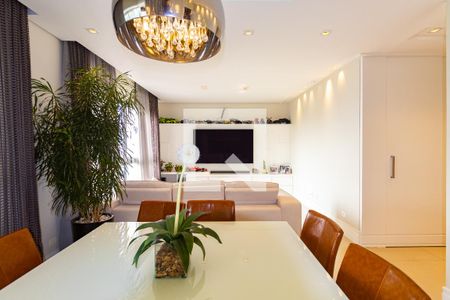 Apartamento para alugar com 3 quartos, 184m² em Vila Suzana, São Paulo